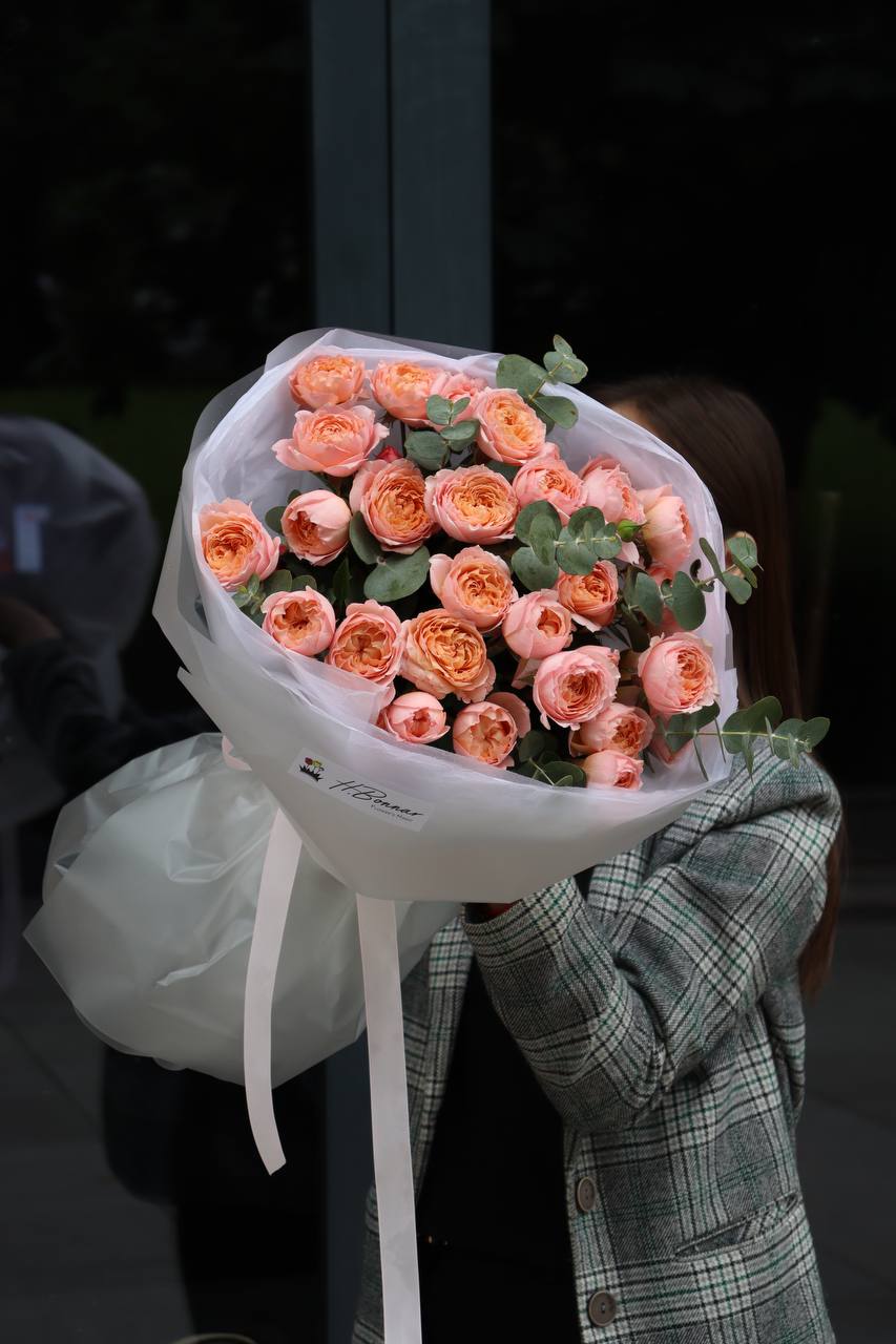 Букет из Джульетты 9 шт with delivery to Almaty