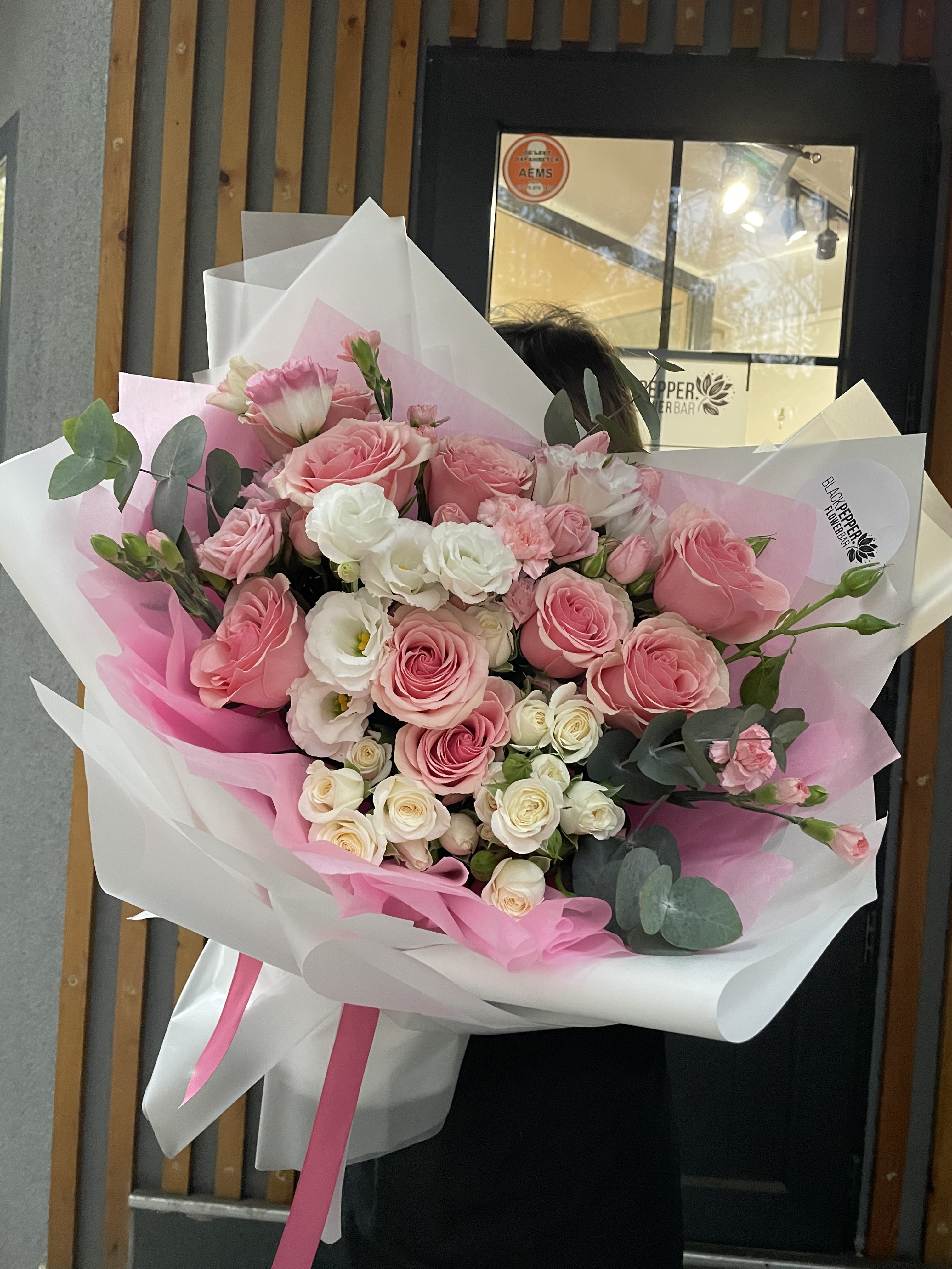 ROSE ROMANCE 