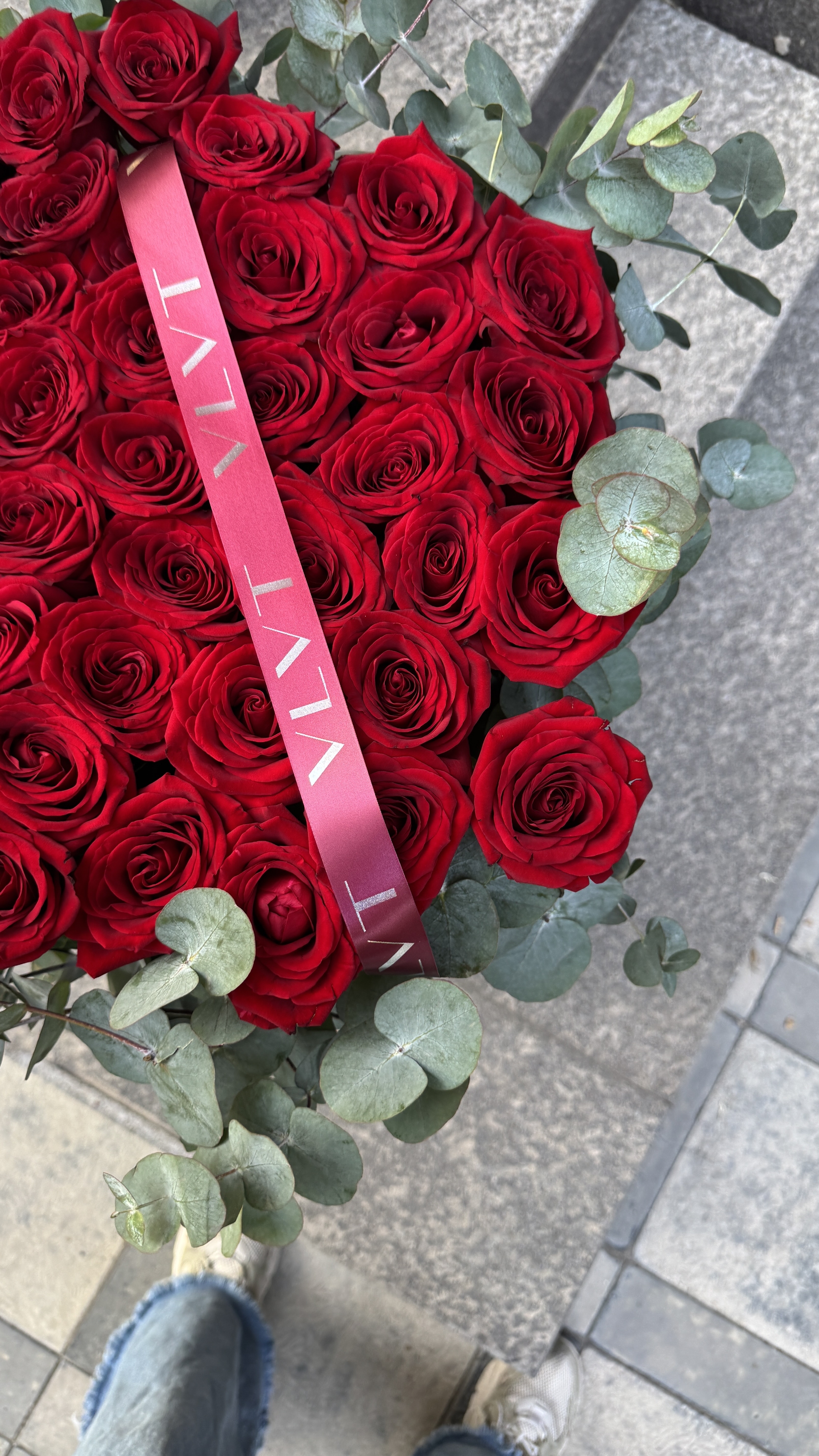 Red Rose с доставкой по Алматы