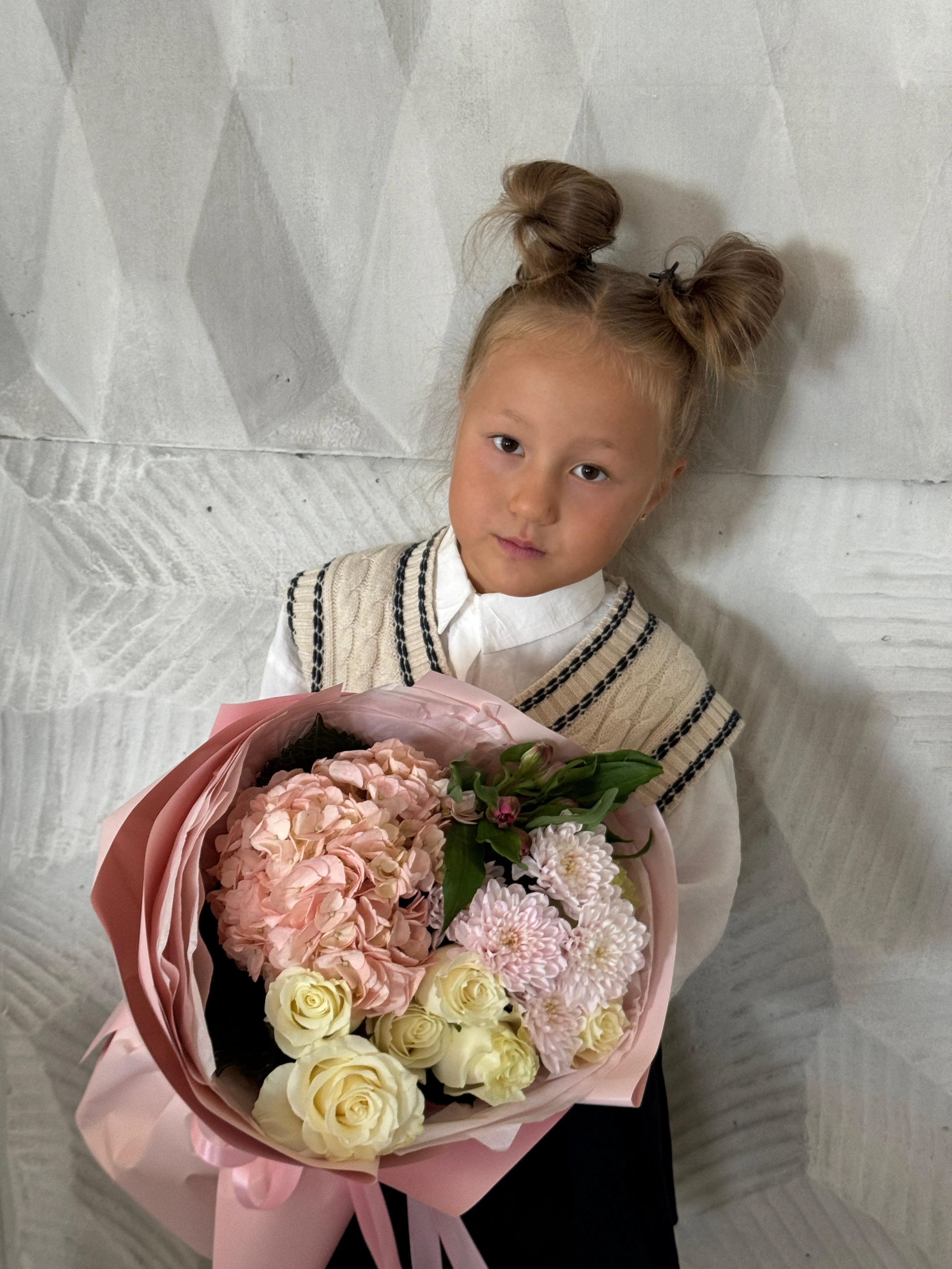 Букет микс из экзотики  с доставкой по Астане