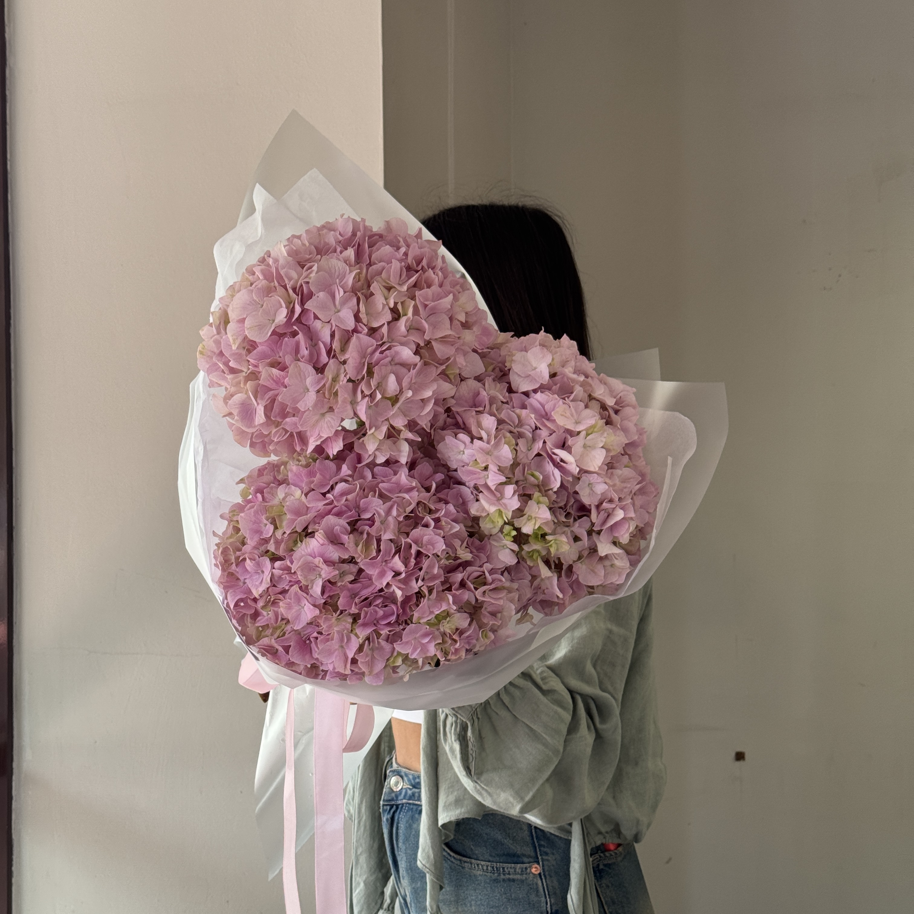 Cloud of Hydrangeas с доставкой по Алматы