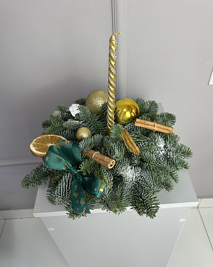 Настольная композиция золотистая  с доставкой по Астане