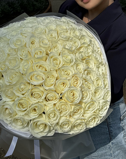 Розы 101 белые тибет  с доставкой по Астане