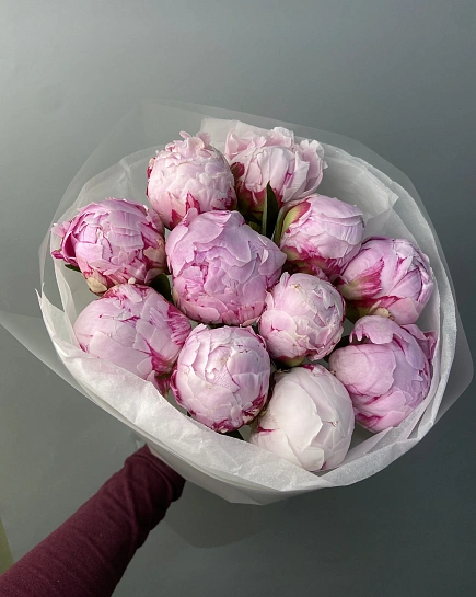 Пионы в букете 11 шт  с доставкой по Астане