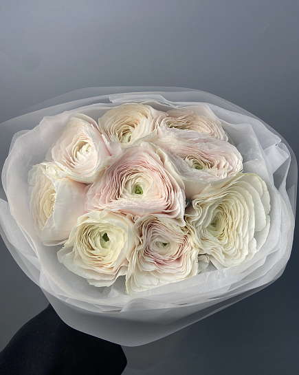 Ранунклюсы 9 шт в букете с доставкой по Астане