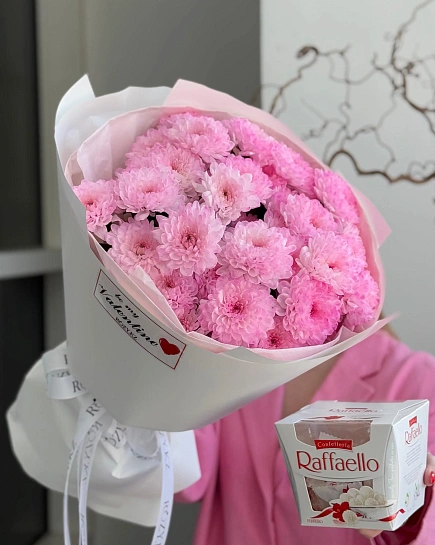 Комбо из 5 хризантем и Raffaello с доставкой по Астане