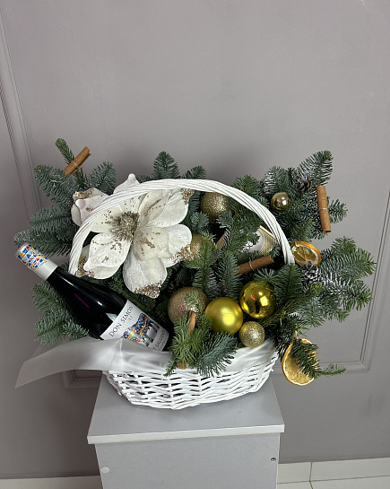 Новогодняя корзина  с доставкой по Астане