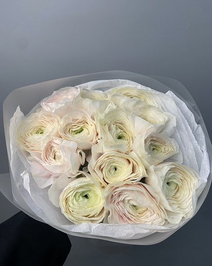 Ранунклюсы в букете 13 шт  с доставкой по Астане