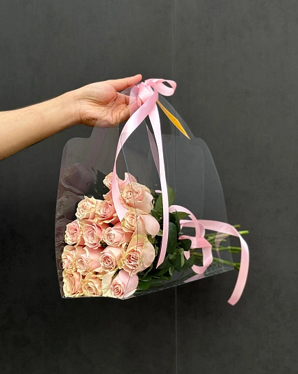 Сумочка из 15 голландских роз with delivery to Astana